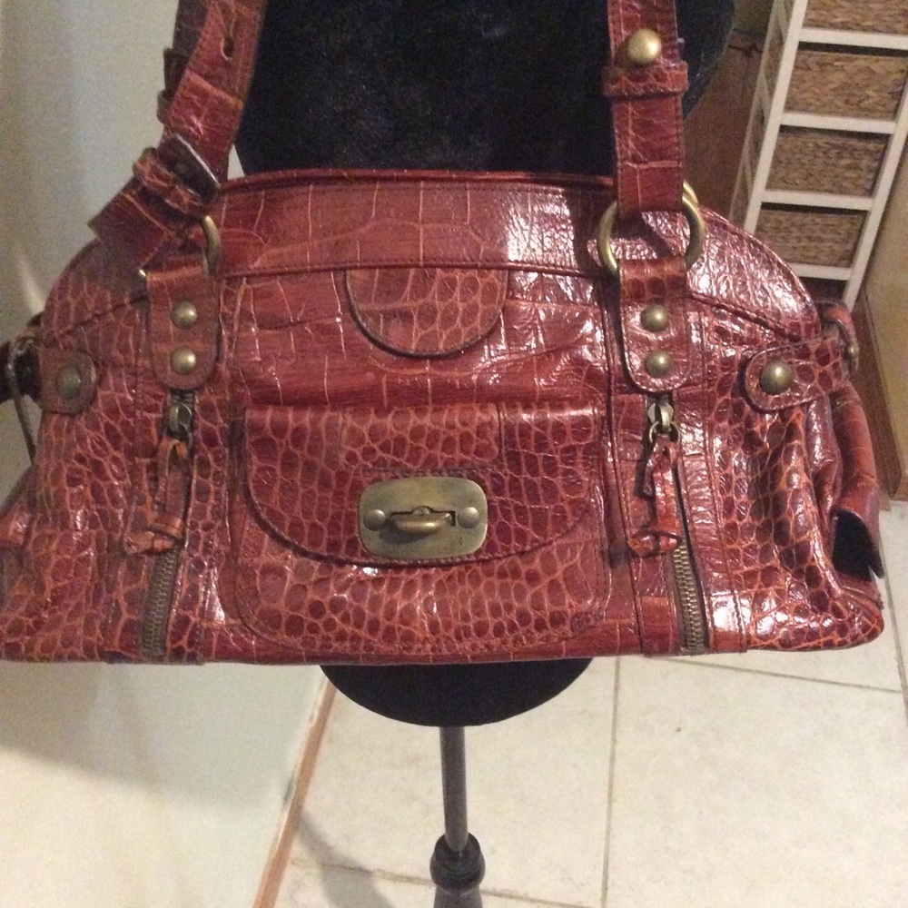 Italian Via Repubblica Handbag. Genuine Leather.